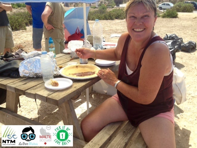 Nettoyage plage malte (7)