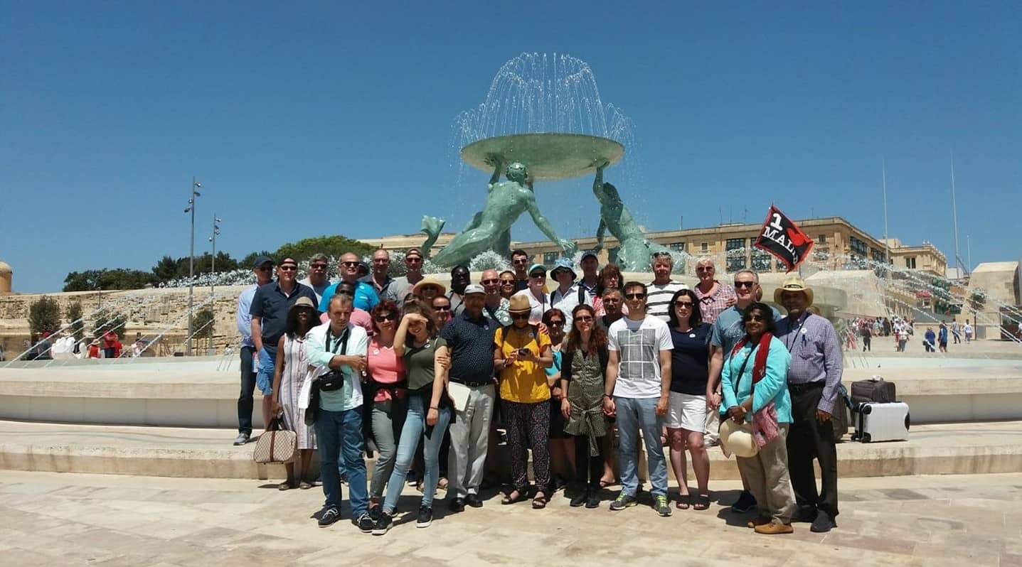 Photo de groupe lors d'une visite guidée