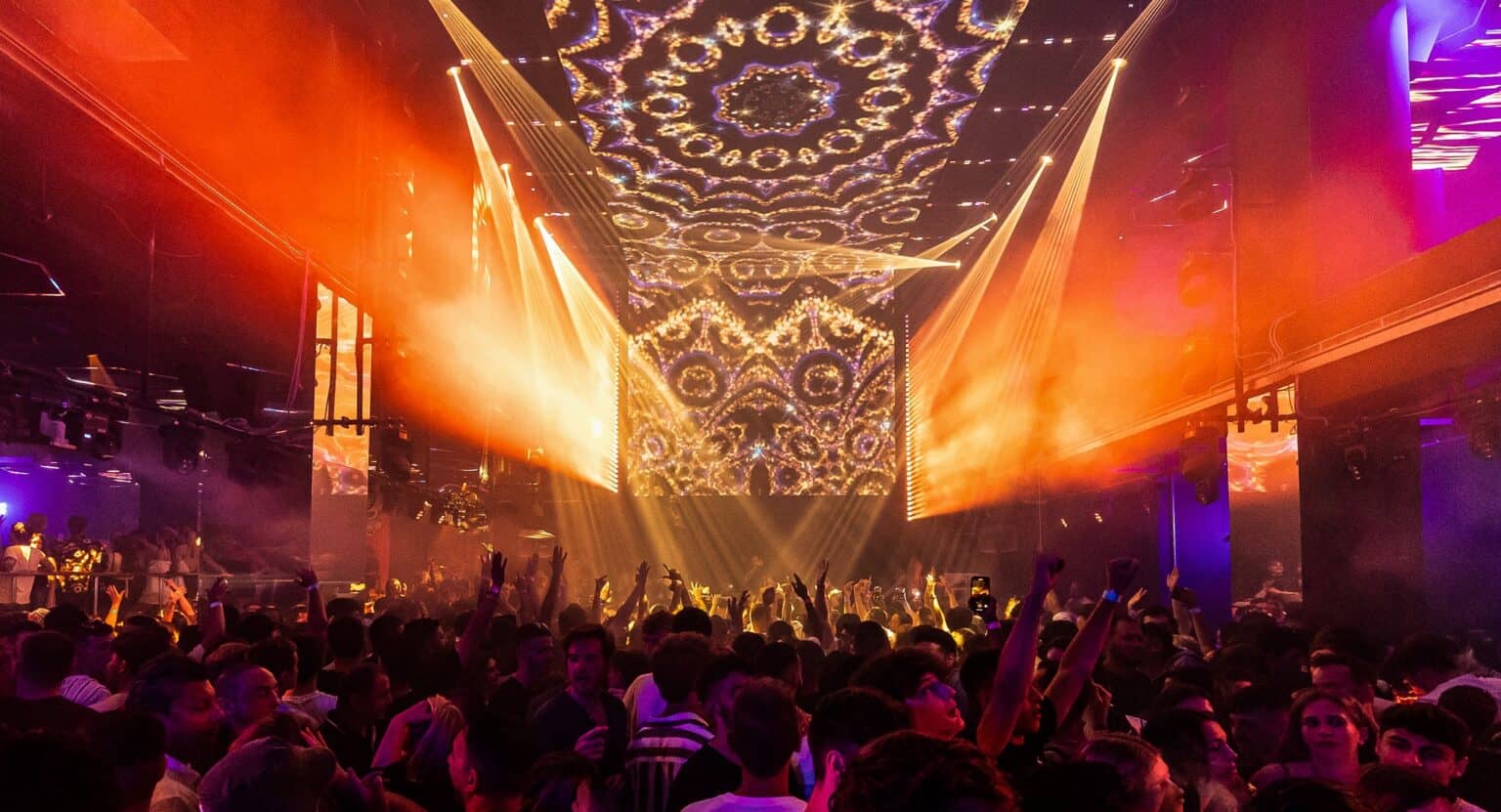 Meilleures Boîtes de Nuit à Malte Guide ultime des clubs Le Petit Maltais